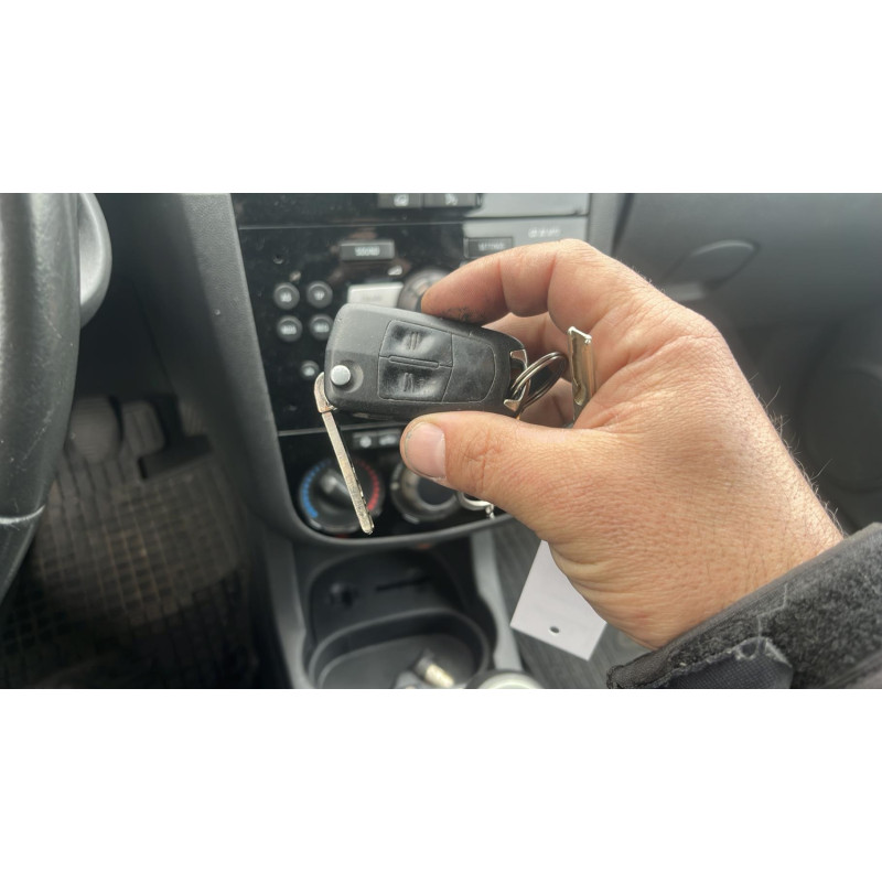 Compteur OPEL CORSA D Photo n°7