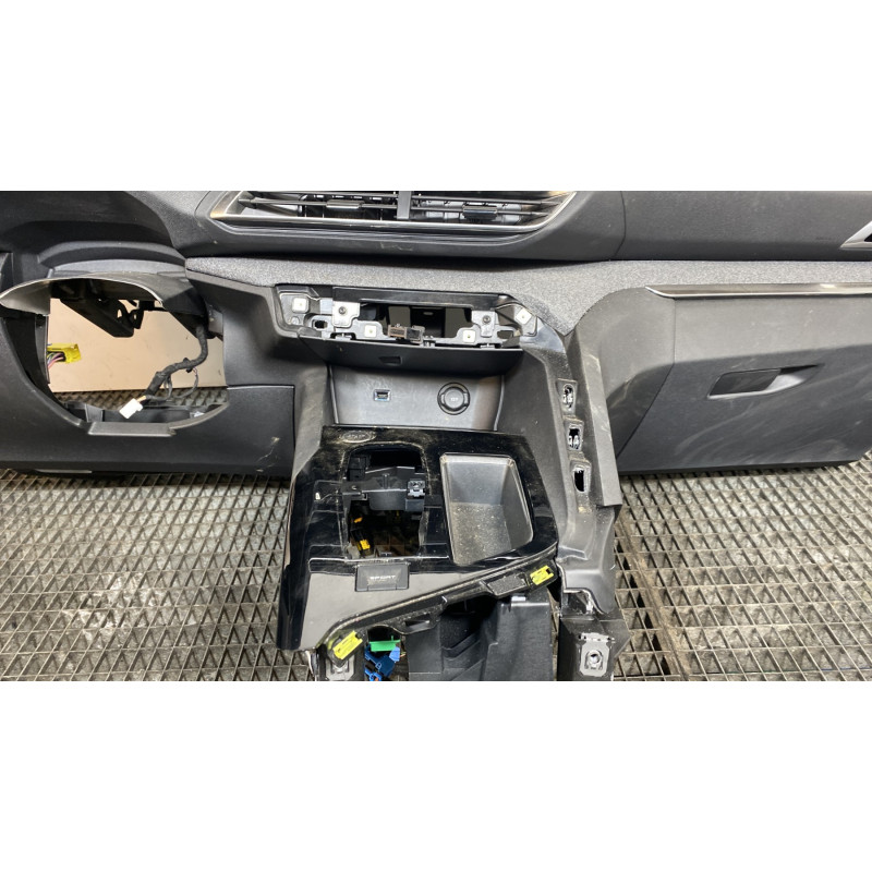 Planche de bord complete PEUGEOT 3008 2 Photo n°5