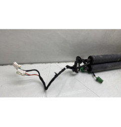 Verin de coffre PEUGEOT 3008 2