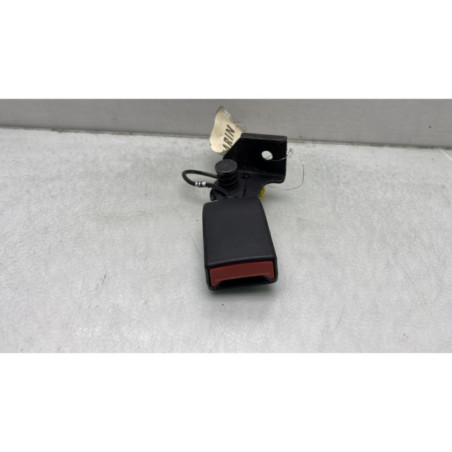 Attache ceinture arriere gauche MERCEDES CLASSE B 246 Photo n°1