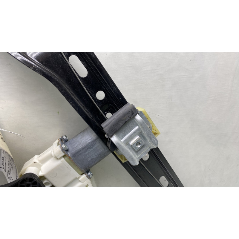 Leve vitre electrique avant droit MERCEDES CLASSE B 246 Photo n°7