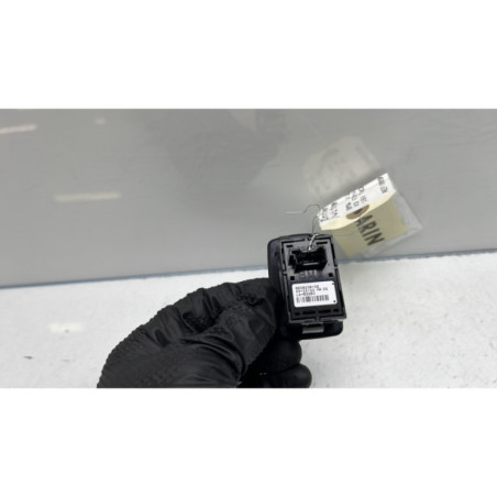 Interrupteur de leve vitre avant droit BMW X3 F25