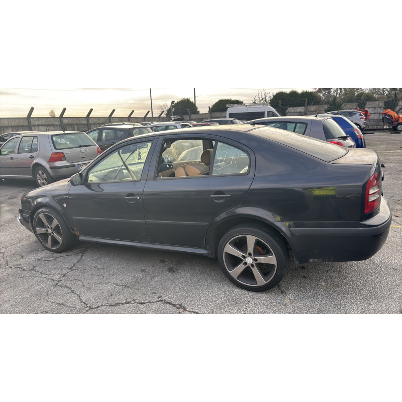 Interrupteur de leve vitre avant gauche SKODA OCTAVIA 1 Photo n°10
