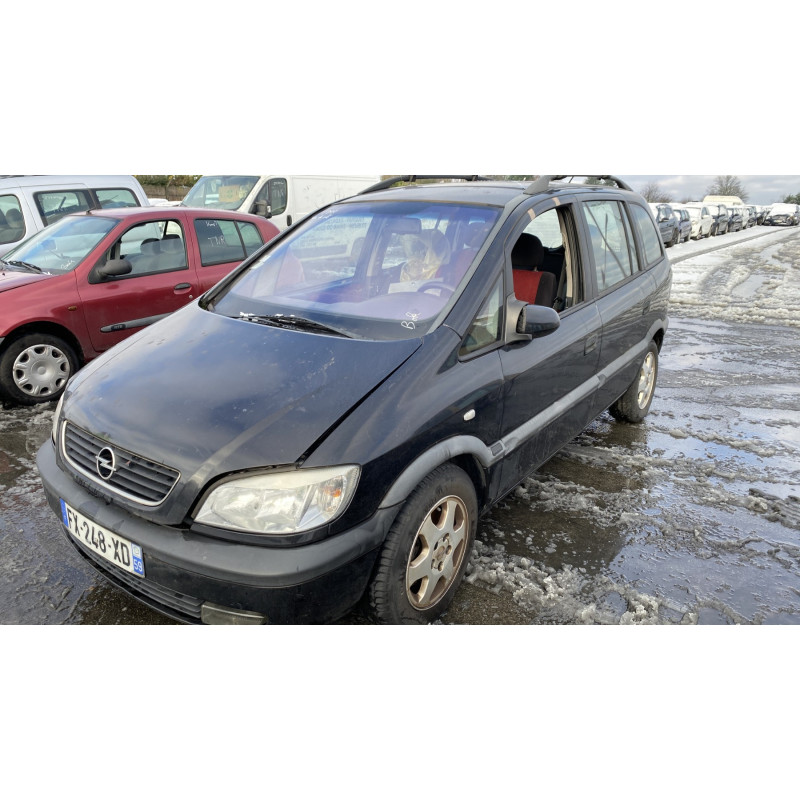 Feu arriere stop central OPEL ZAFIRA A Photo n°5