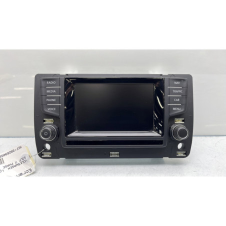 Ecran GPS VOLKSWAGEN GOLF 7 Photo n°1