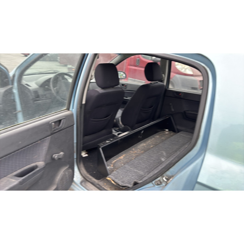Porte arriere droit HYUNDAI GETZ Photo n°17