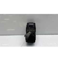 Interrupteur de leve vitre arriere droit OPEL INSIGNIA 1