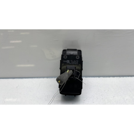 Interrupteur de leve vitre arriere droit OPEL INSIGNIA 1