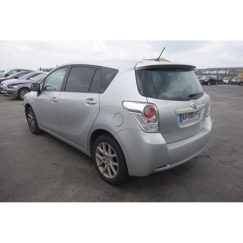 Cremaillere assistee TOYOTA VERSO Photo n°15