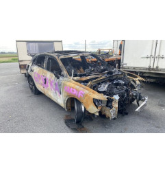 Feu arriere stop central AUDI Q3 2