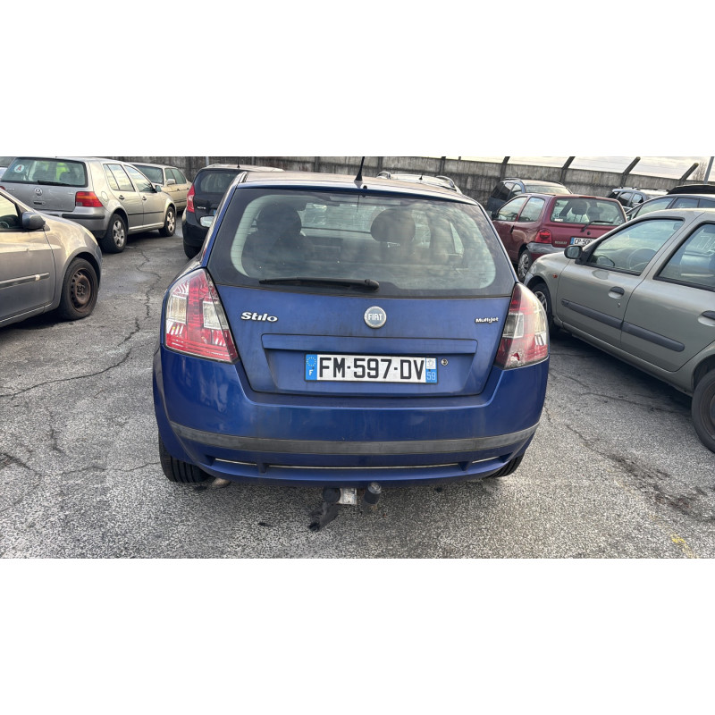 Feu arriere principal gauche (feux) FIAT STILO Photo n°8