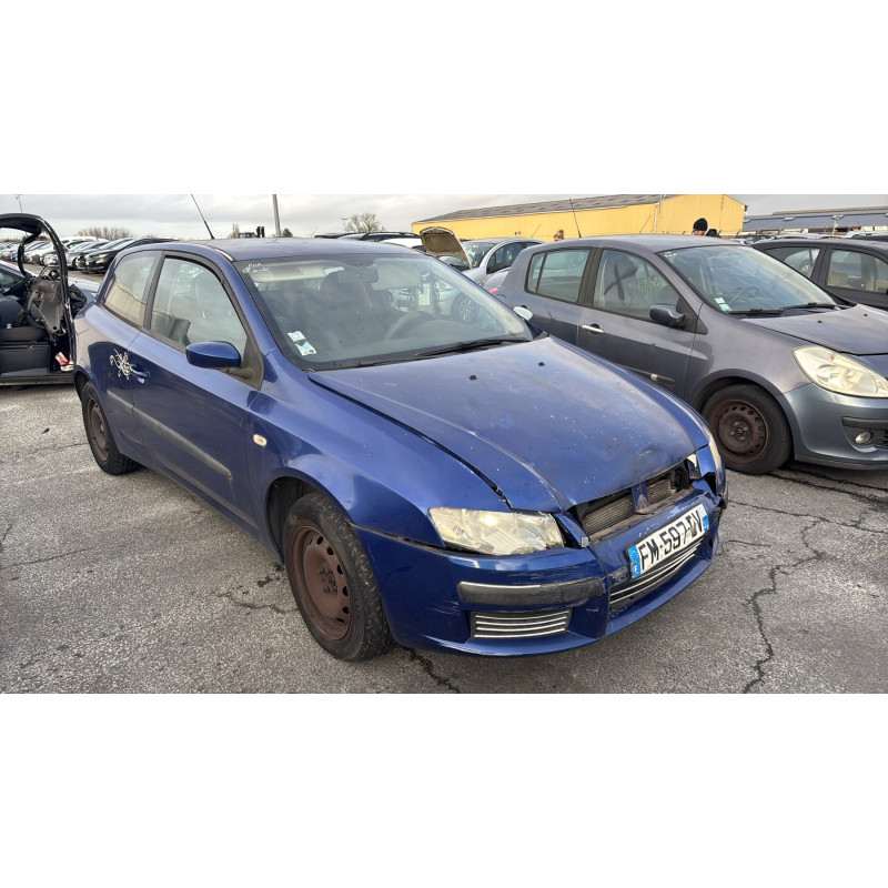 Optique avant principal gauche (feux)(phare) FIAT STILO Photo n°6