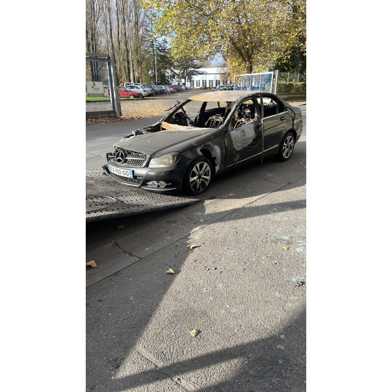 Anti brouillard gauche (feux) MERCEDES CLASSE C 204 Photo n°4