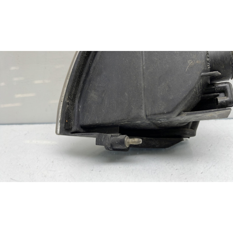 Optique avant secondaire droit (feux)(clignotant) TOYOTA STARLET 2 Photo n°4