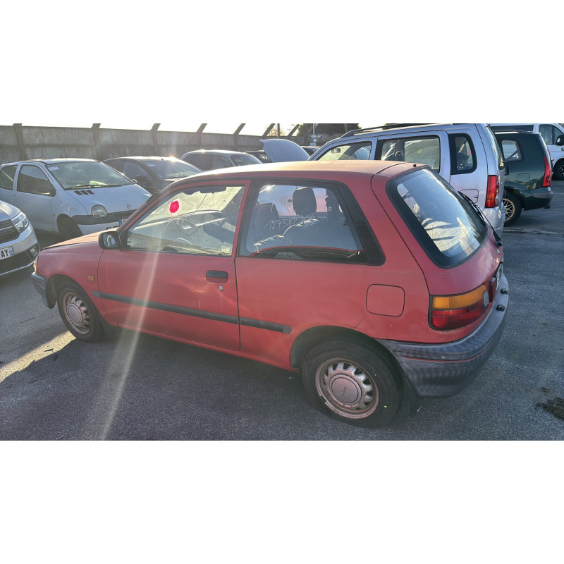 Optique avant secondaire droit (feux)(clignotant) TOYOTA STARLET 2 Photo n°12