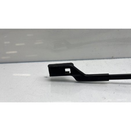 Bras essuie glace avant gauche VOLKSWAGEN GOLF 6