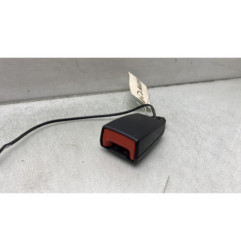 Attache ceinture arriere gauche AUDI TT 3 Photo n°1
