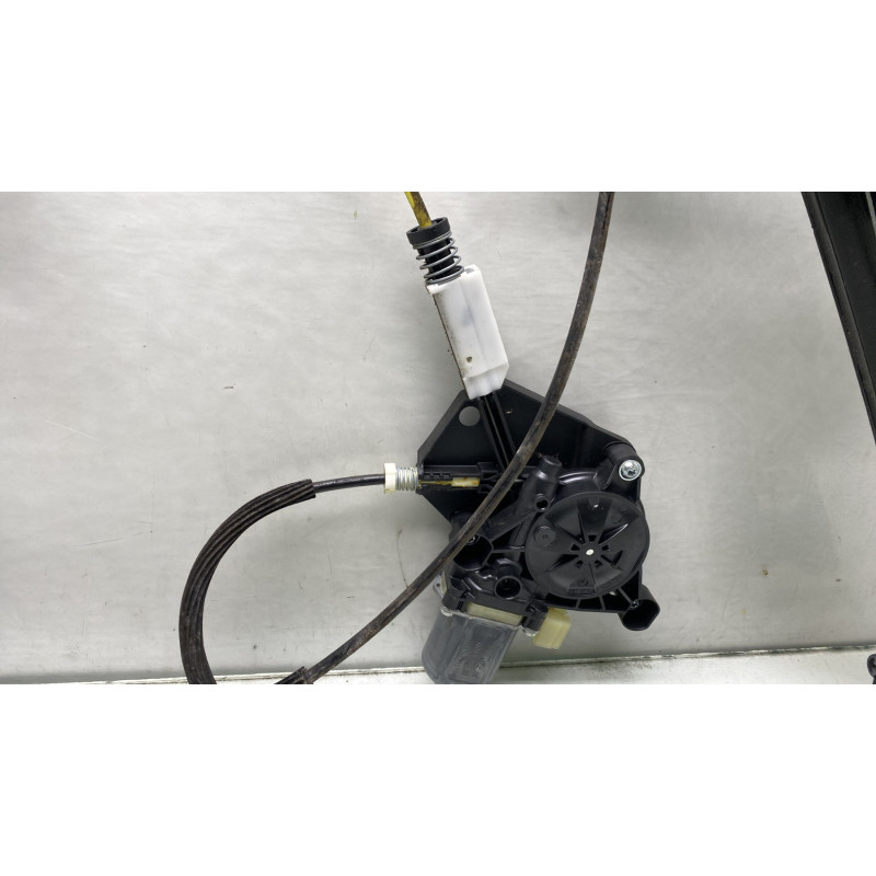Leve vitre electrique avant droit AUDI TT 3 Photo n°8