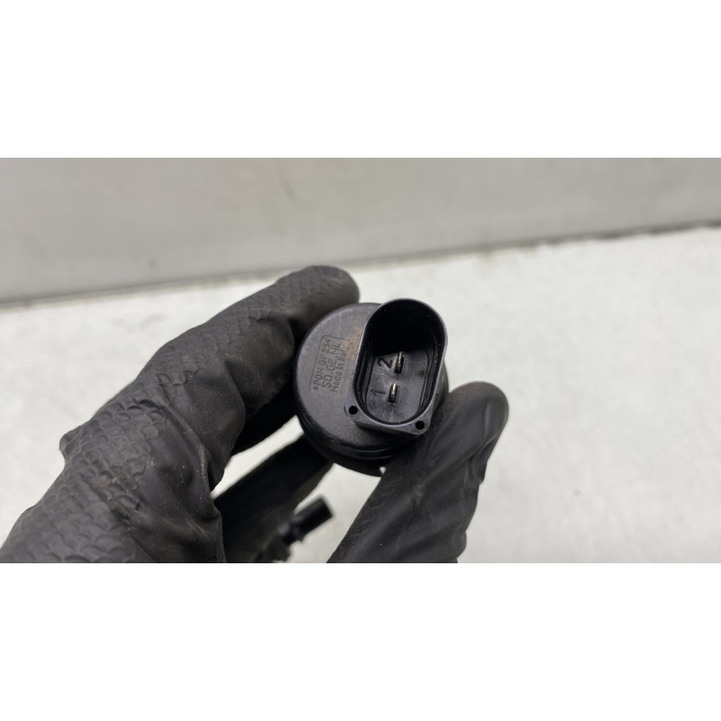 Pompe lave glace avant AUDI TT 3 Photo n°6