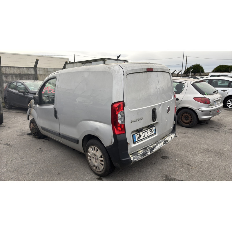 Leve vitre electrique avant gauche FIAT FIORINO 3 Photo n°11