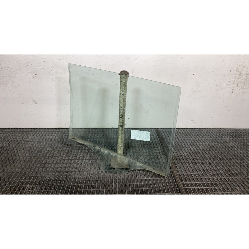 Vitre arriere gauche BMW SERIE 3 F31 Photo n°5