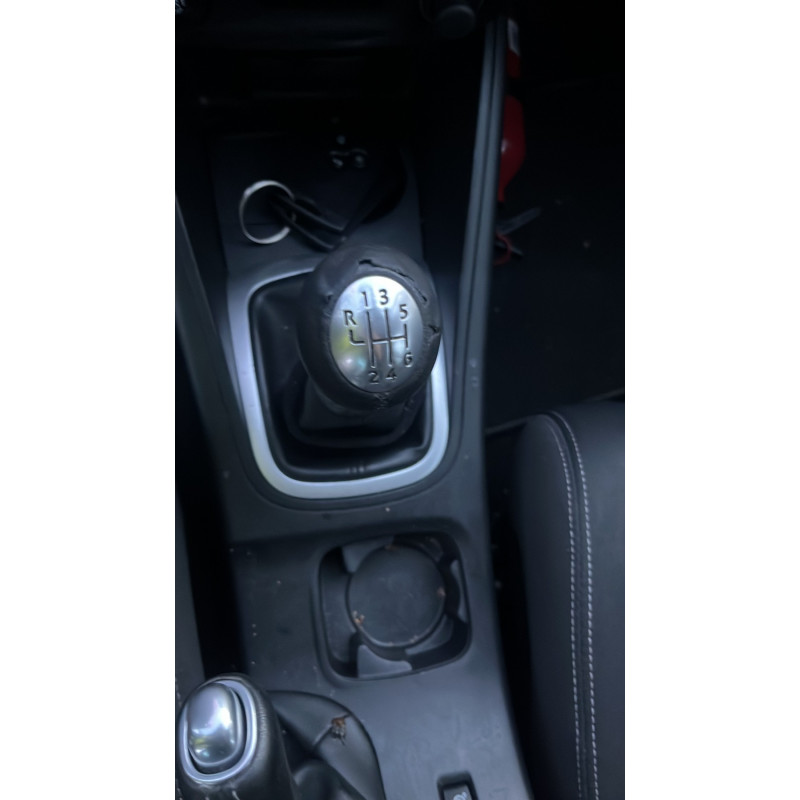 Boitier UCH RENAULT MEGANE 3 Photo n°11