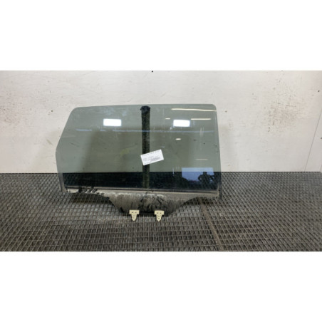 Vitre arriere droit NISSAN QASHQAI 1 Photo n°1