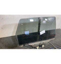 Vitre arriere droit NISSAN QASHQAI 1