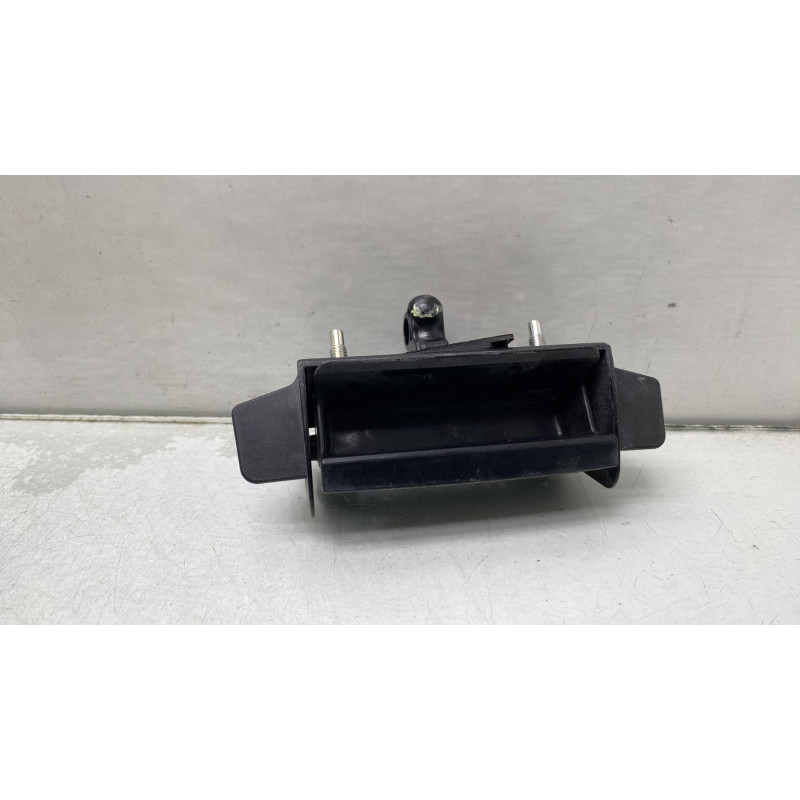 Bouton de coffre SUZUKI IGNIS 3 Photo n°1