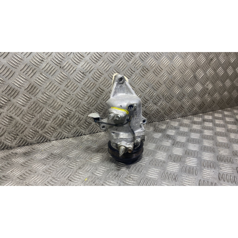 Compresseur clim SUZUKI IGNIS 3 Photo n°1