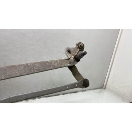 Moteur essuie glace avant RENAULT LAGUNA 1