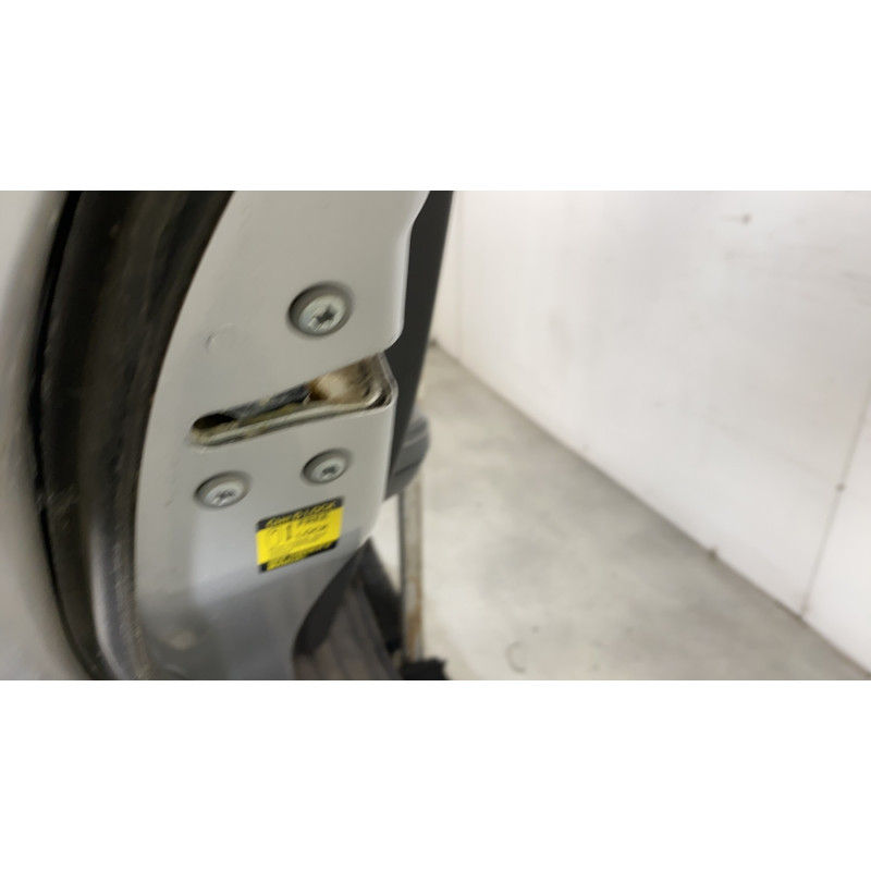Porte arriere gauche SUZUKI SWIFT 3 Photo n°4