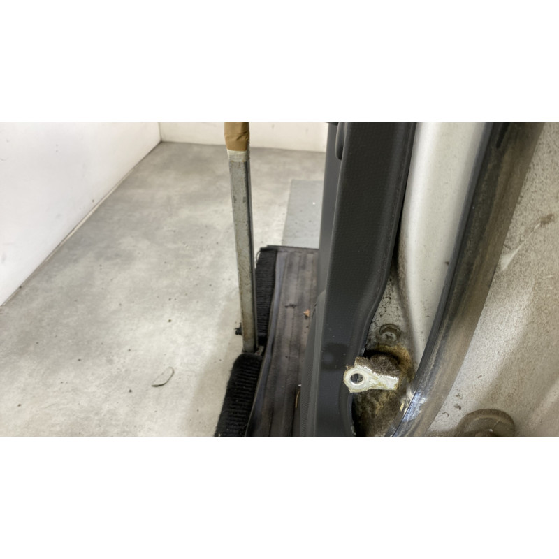 Porte arriere gauche SUZUKI SWIFT 3 Photo n°6