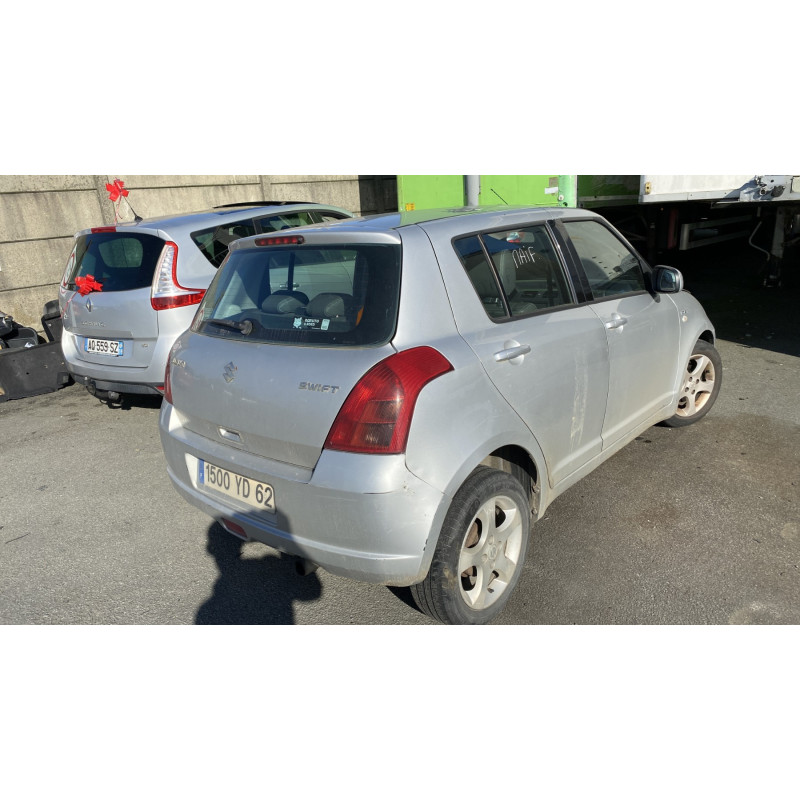 Porte arriere gauche SUZUKI SWIFT 3 Photo n°11