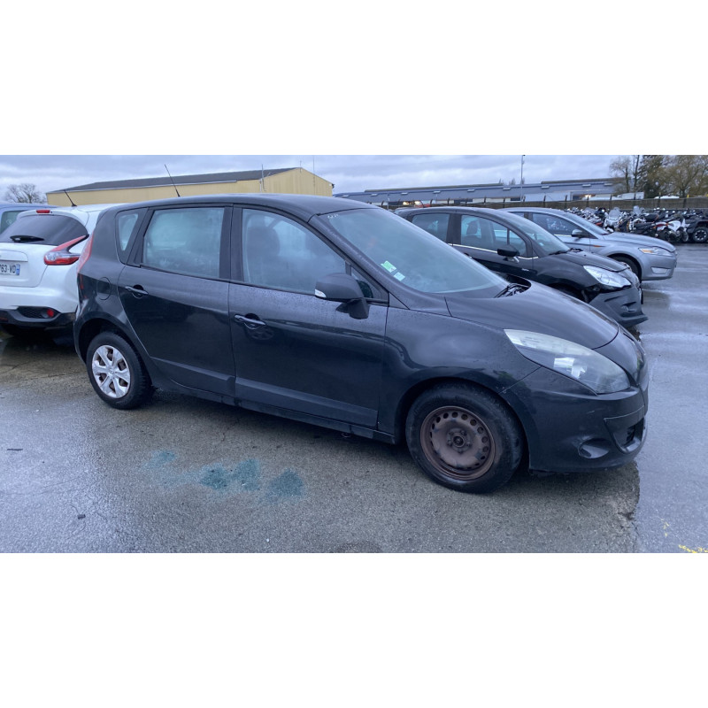 Plage arriere RENAULT SCENIC 3 Photo n°10