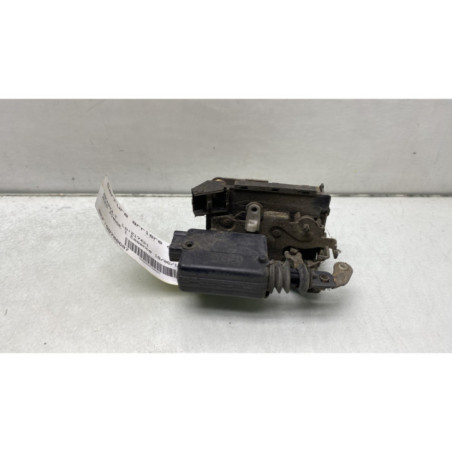 Serrure arriere droit RENAULT R25