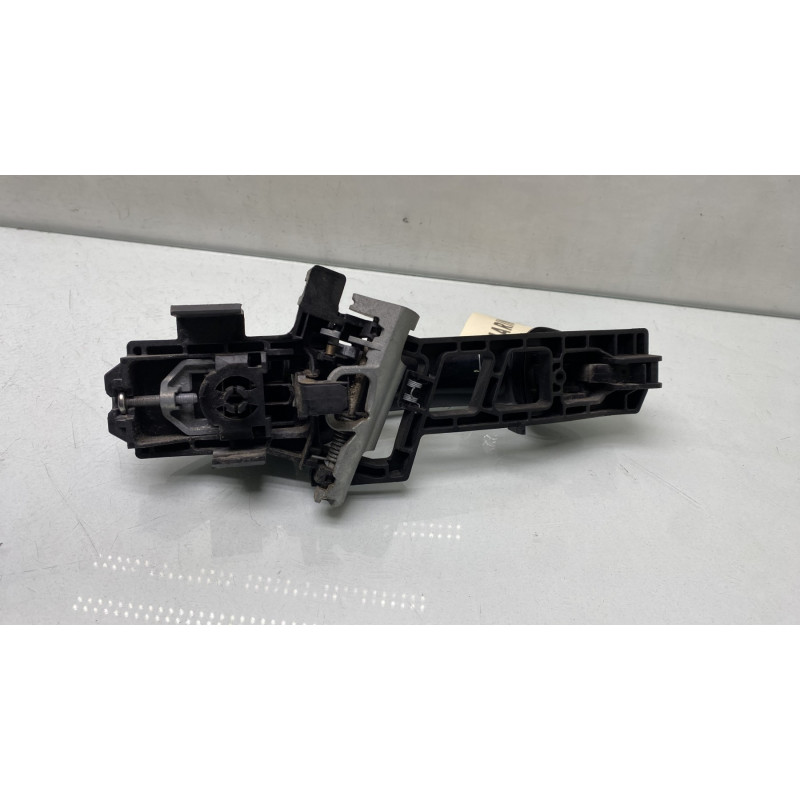 Poignee porte arriere gauche FORD FIESTA 6 Photo n°3