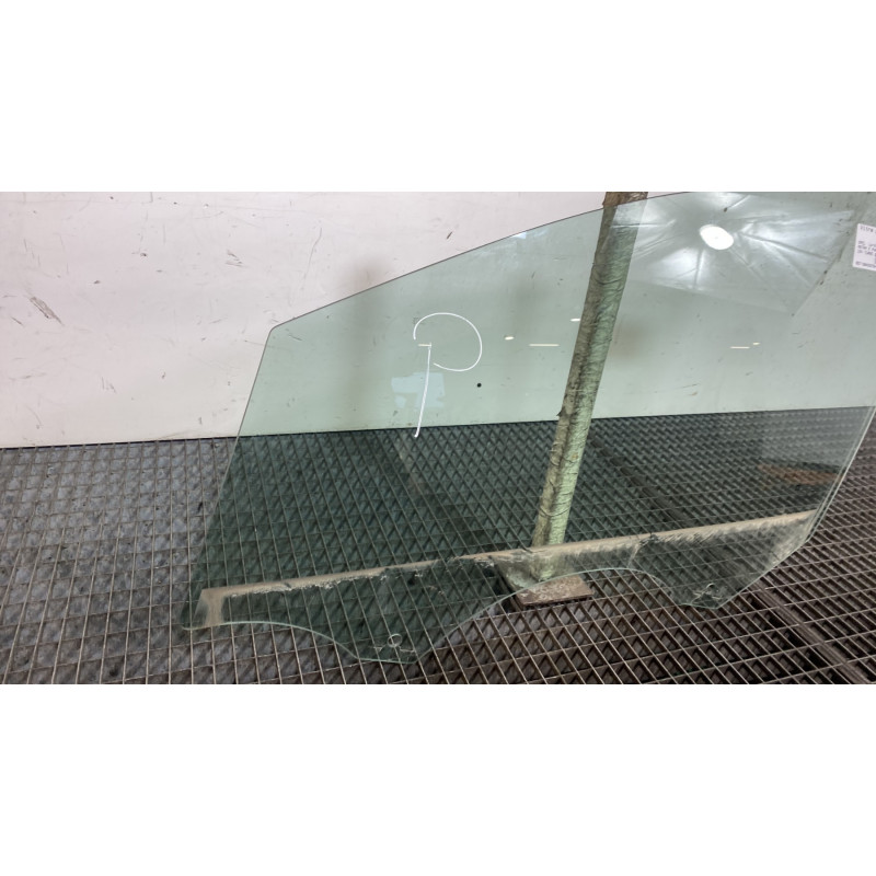 Vitre avant gauche OPEL ASTRA K Photo n°5