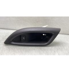 Interrupteur de leve vitre arriere gauche OPEL ASTRA K Photo n°1
