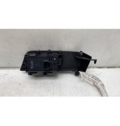 Interrupteur de leve vitre avant droit OPEL ASTRA K