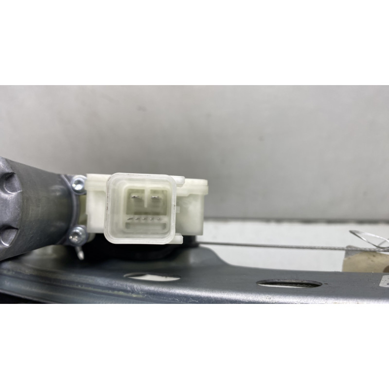 Leve vitre electrique arriere gauche OPEL ASTRA K Photo n°4