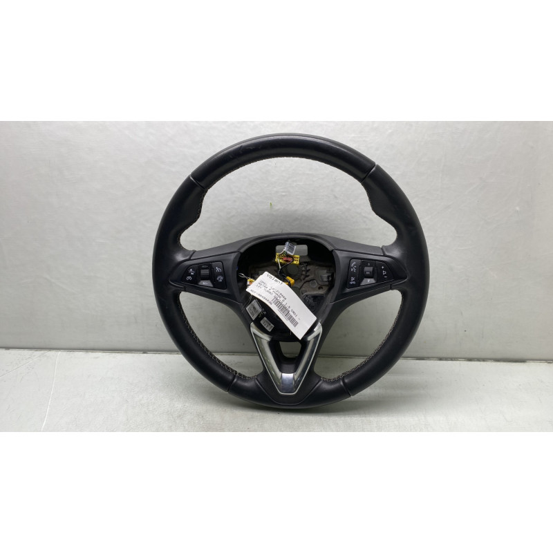 Volant OPEL ASTRA K Photo n°1