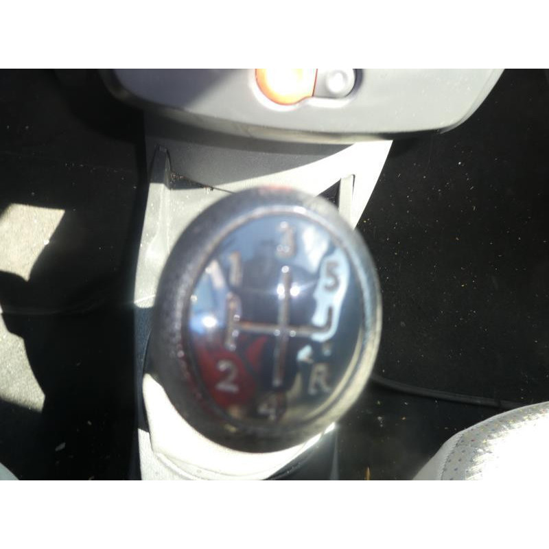 Boitier UCH RENAULT CLIO 3 Photo n°9