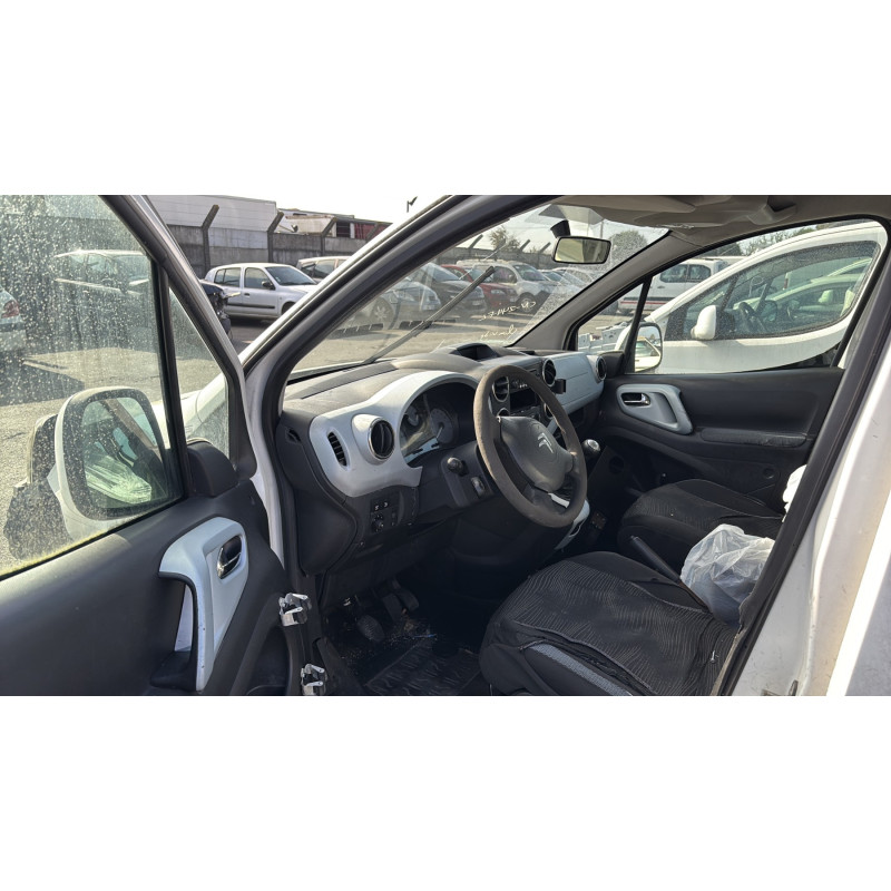 Calculateur moteur CITROEN BERLINGO 2 Photo n°15