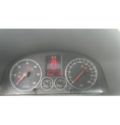 Plage arriere VOLKSWAGEN TOURAN 1