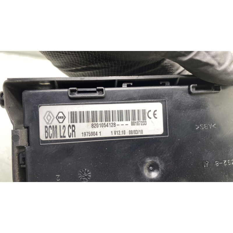 Boitier UCH RENAULT CLIO 3 Photo n°3