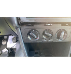 Serrure avant gauche VOLKSWAGEN POLO 5