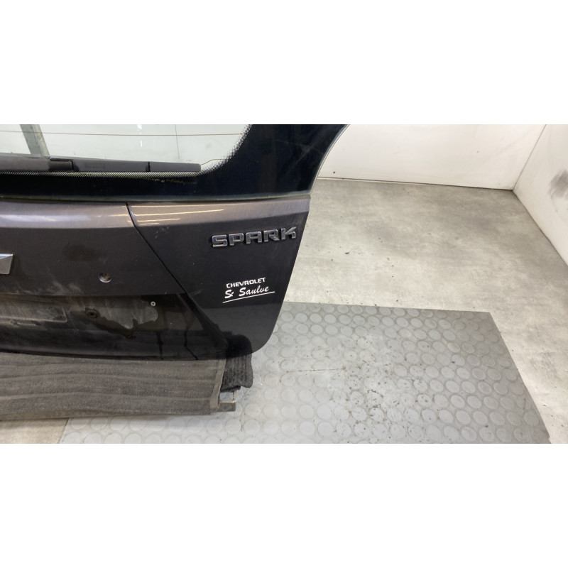 Malle/Hayon arriere CHEVROLET SPARK Photo n°7