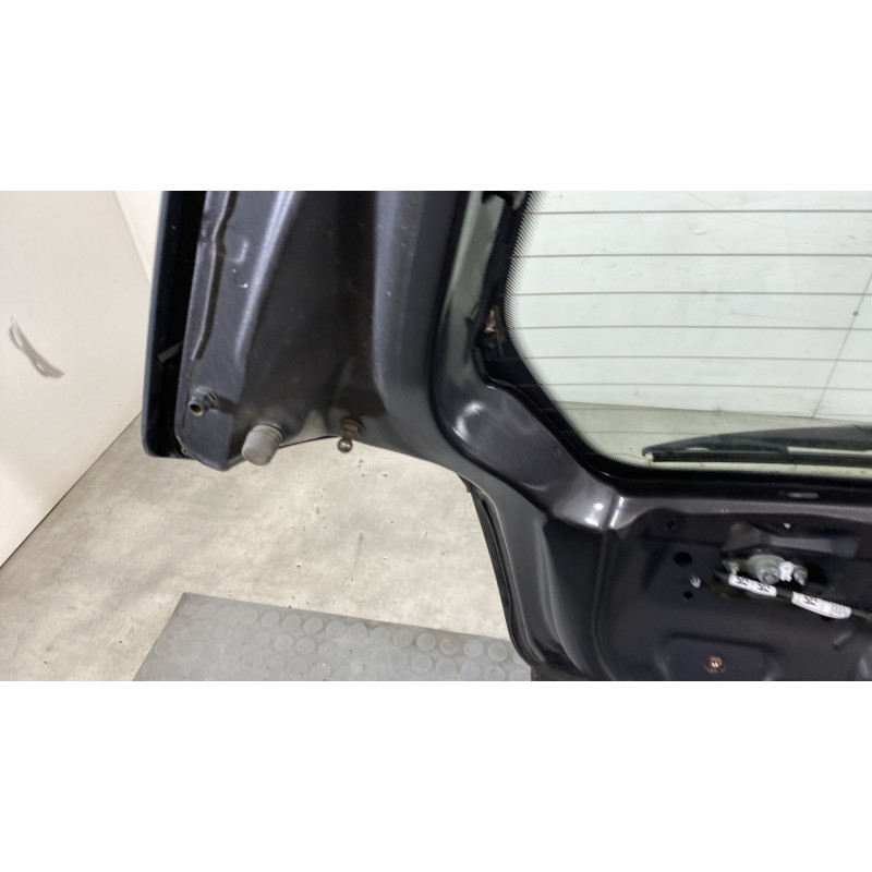 Malle/Hayon arriere CHEVROLET SPARK Photo n°11