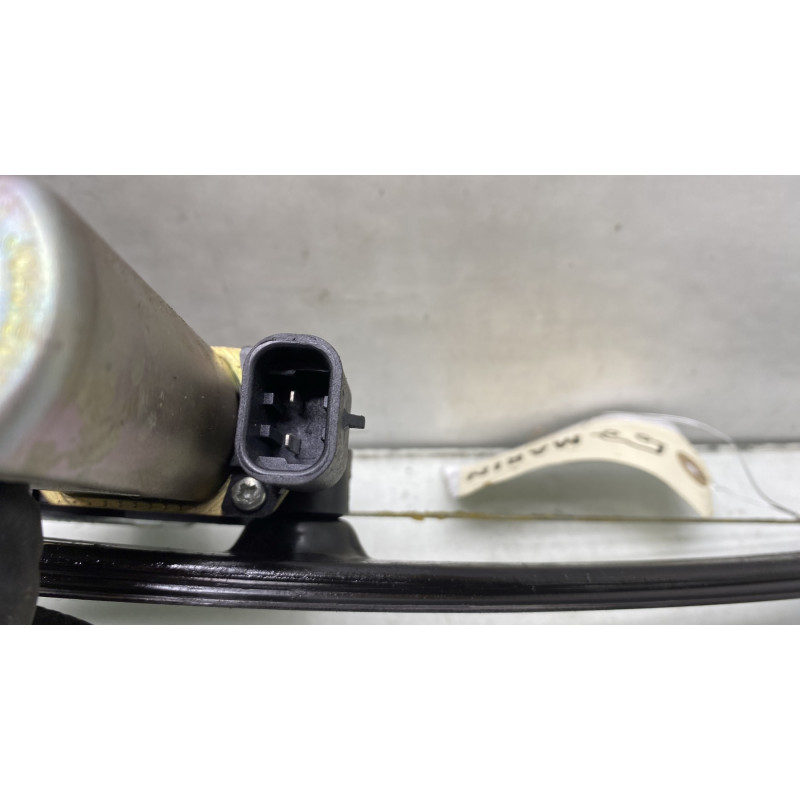 Leve vitre electrique avant gauche FIAT PUNTO 2 Photo n°4